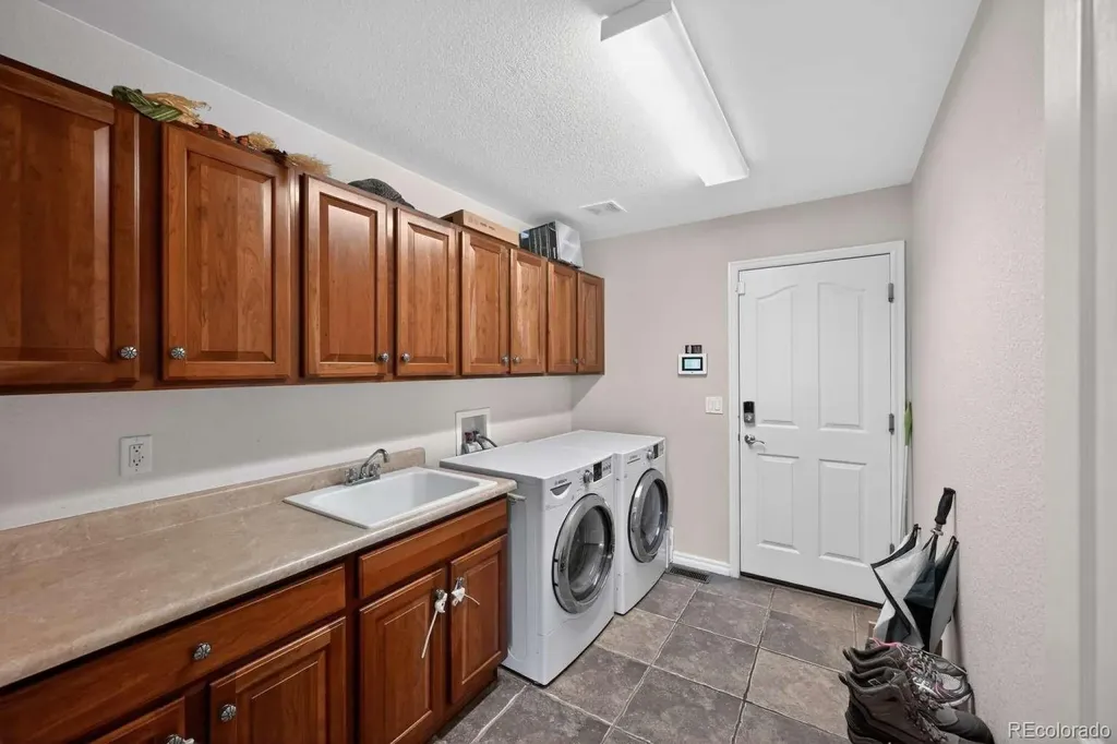 4993 Wagontrail Court Parker CO 80134