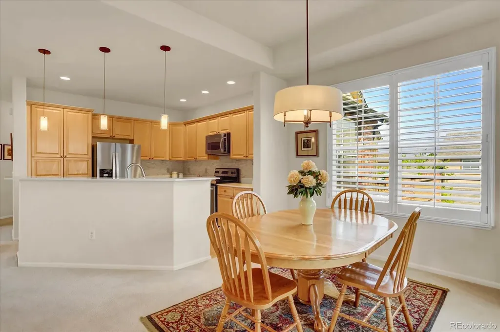 2250 S Vaughn Way Aurora CO 80014
