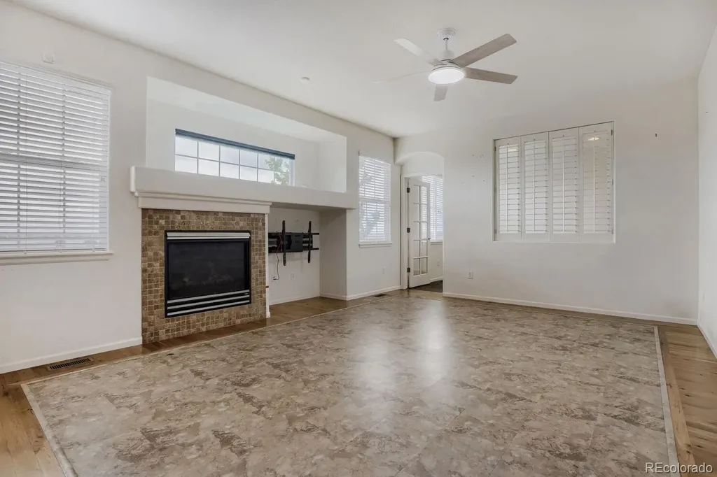 1542 S Haleyville Street Aurora CO 80018