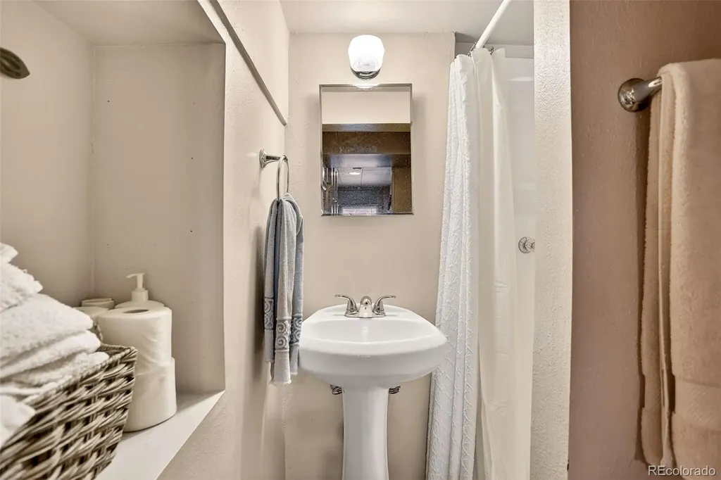 25807 Snyder Avenue Conifer CO 80433