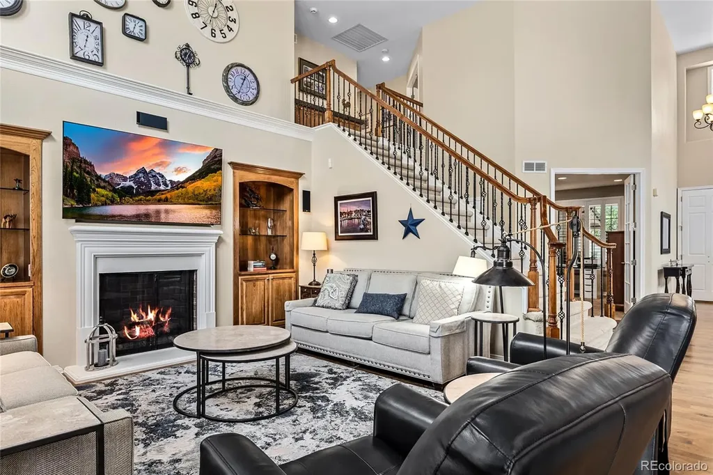 9038 Hunters Way Highlands Ranch CO 80129