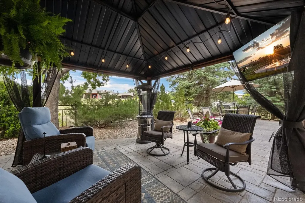 9038 Hunters Way Highlands Ranch CO 80129