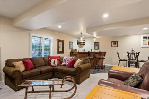 9038 Hunters Way Highlands Ranch CO 80129
