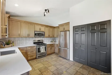 13711 Yank Way Arvada CO 80004