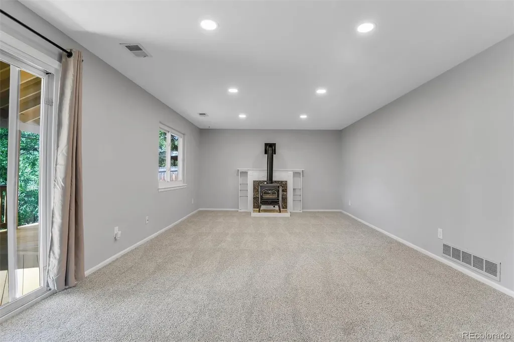 3205 W 11th Avenue Court Broomfield CO 80020