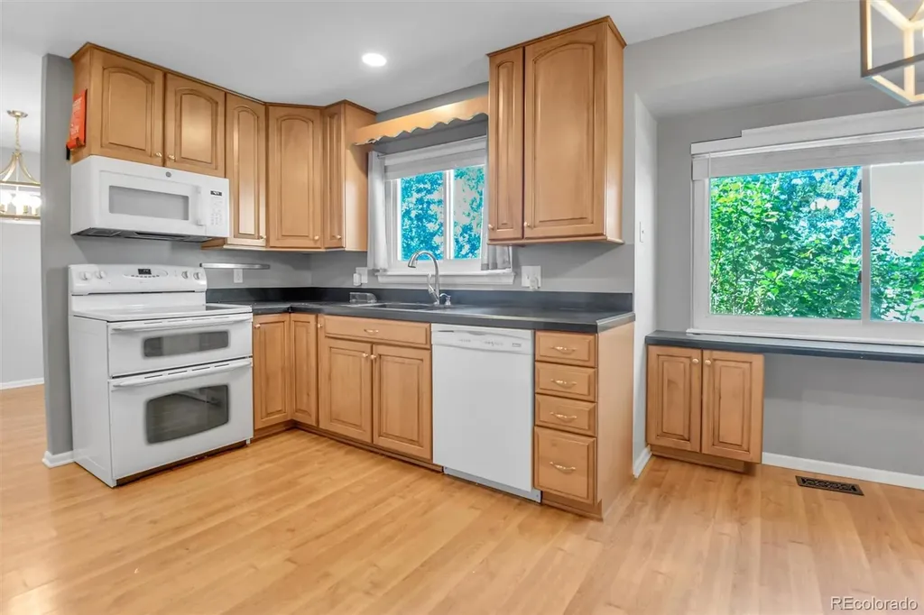 3205 W 11th Avenue Court Broomfield CO 80020