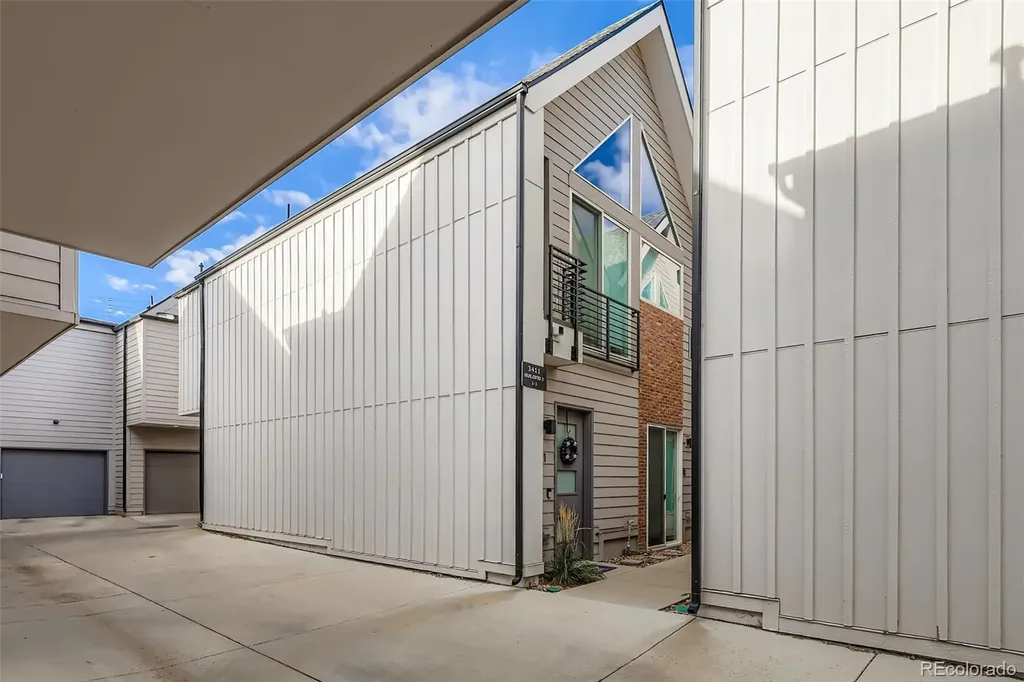 3411 N Albion Street Denver CO 80207