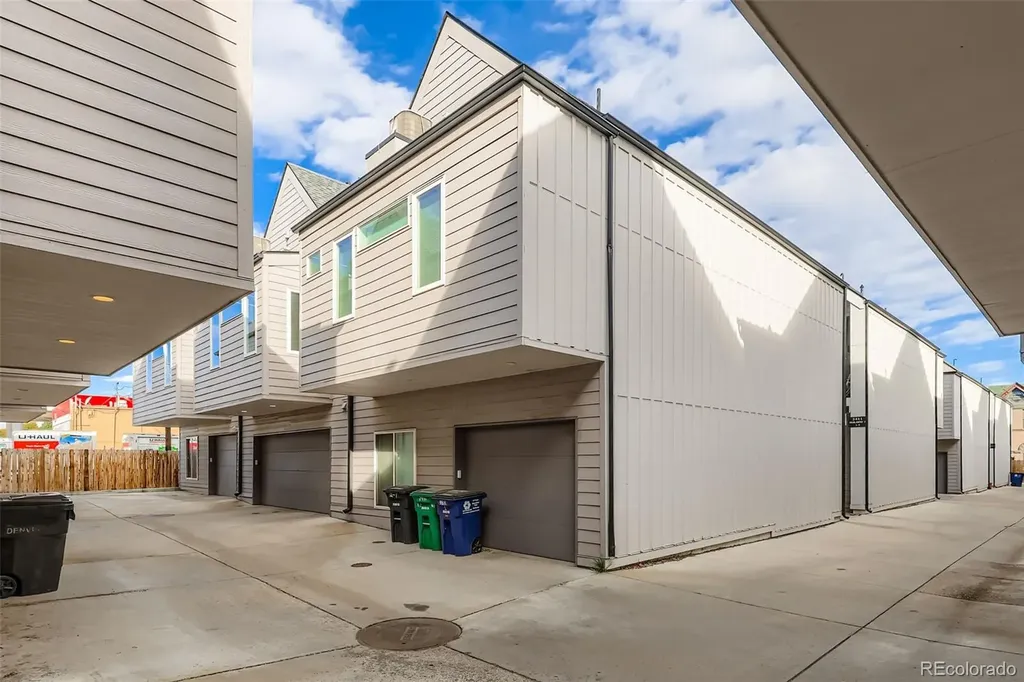 3411 N Albion Street Denver CO 80207