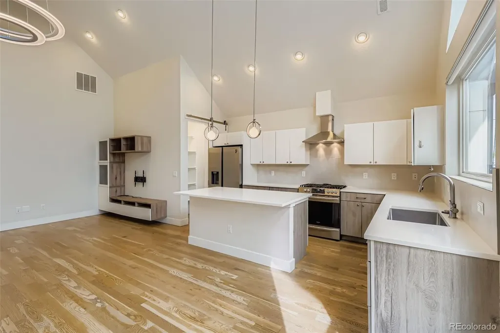 3411 N Albion Street Denver CO 80207
