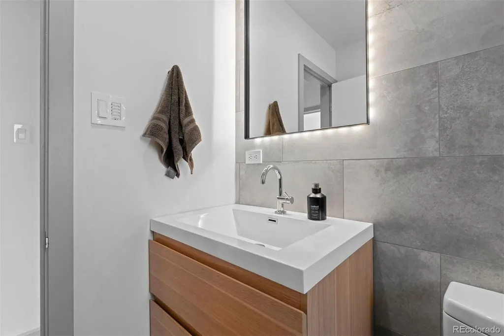 1295 Forest Street Denver CO 80220