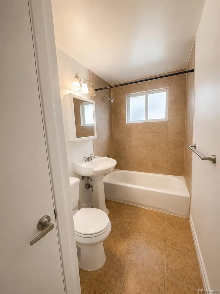 6759 W Louisiana Place Lakewood CO 80232