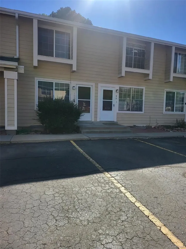 8909 Field Street Broomfield CO 80021