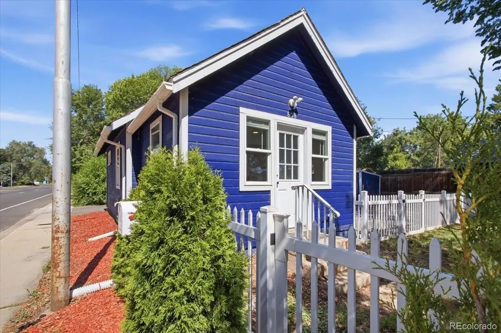 808 9th Avenue Longmont CO 80501