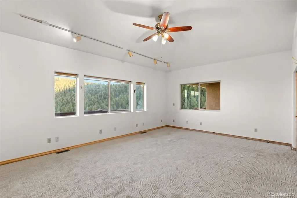 12868 Cottonwood Road Littleton CO 80127