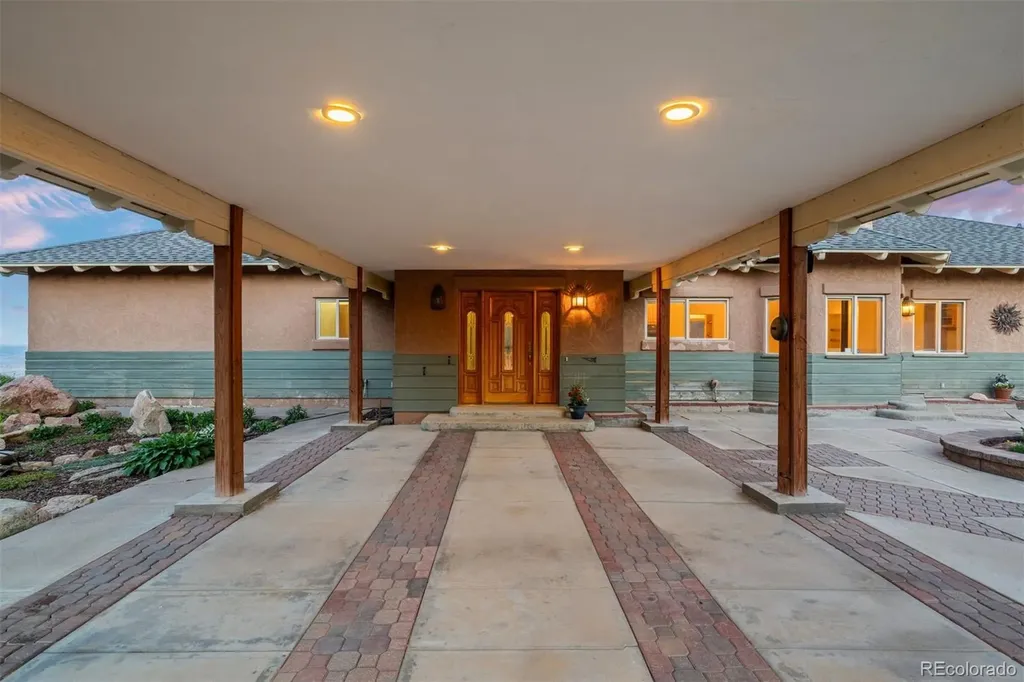 12868 Cottonwood Road Littleton CO 80127