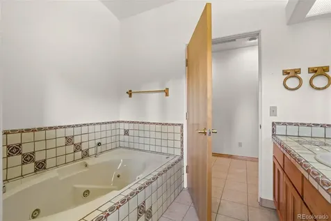 12868 Cottonwood Road Littleton CO 80127