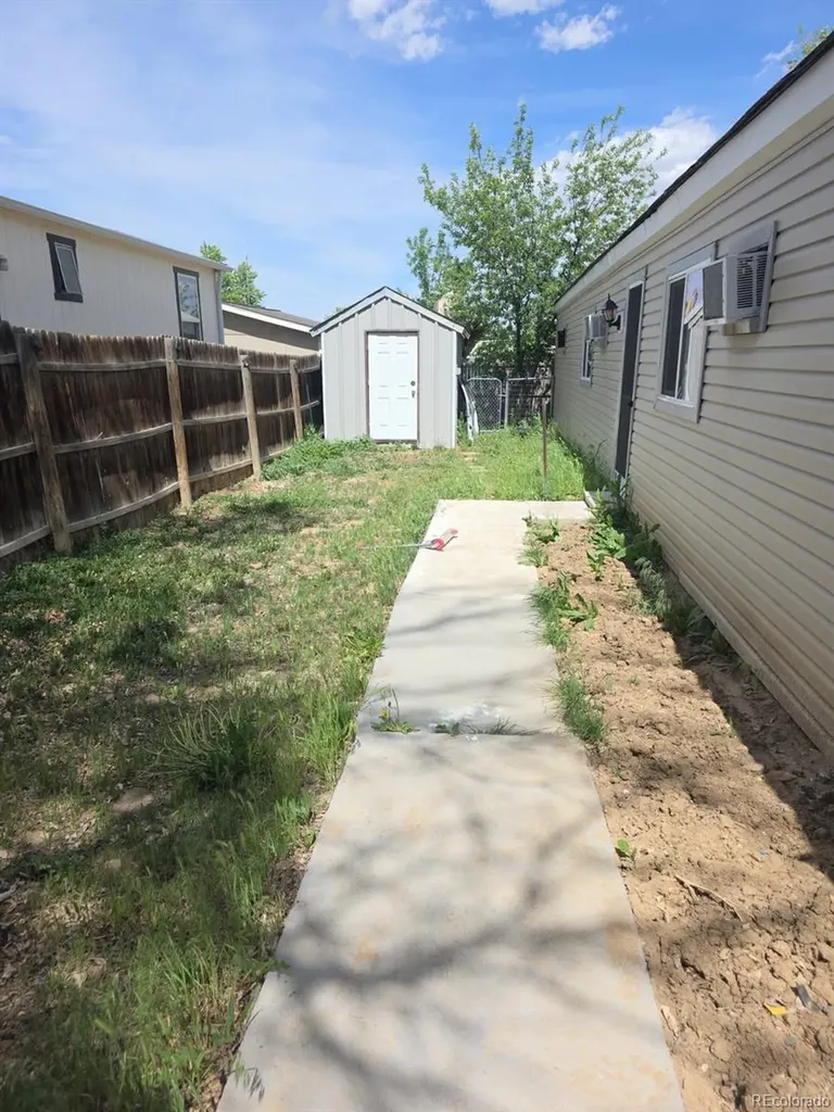 9024 Orleans Street Denver CO 80260