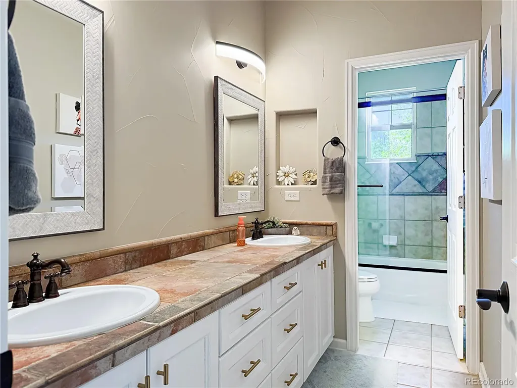 6281 Oxford Peak Place Castle Rock CO 80108