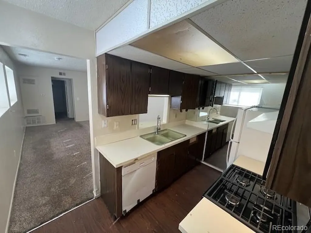 10742 E Exposition Avenue Aurora CO 80012