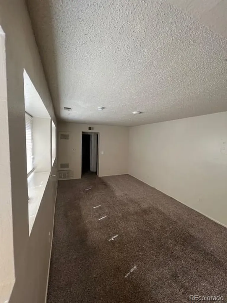 10742 E Exposition Avenue Aurora CO 80012