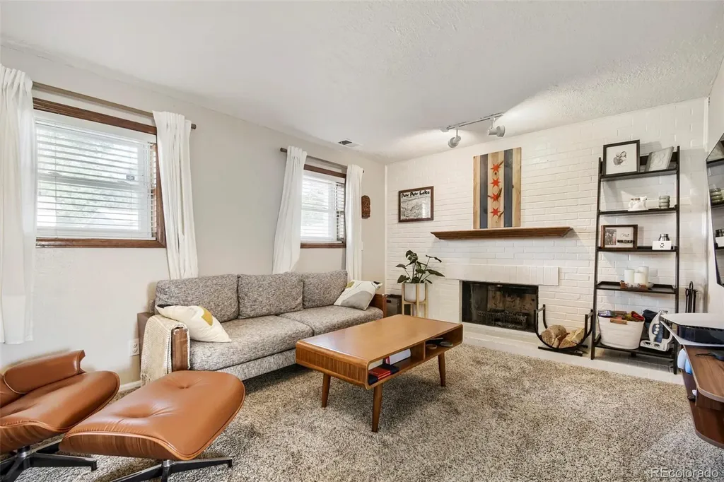 10946 Glencoe Place Denver CO 80233