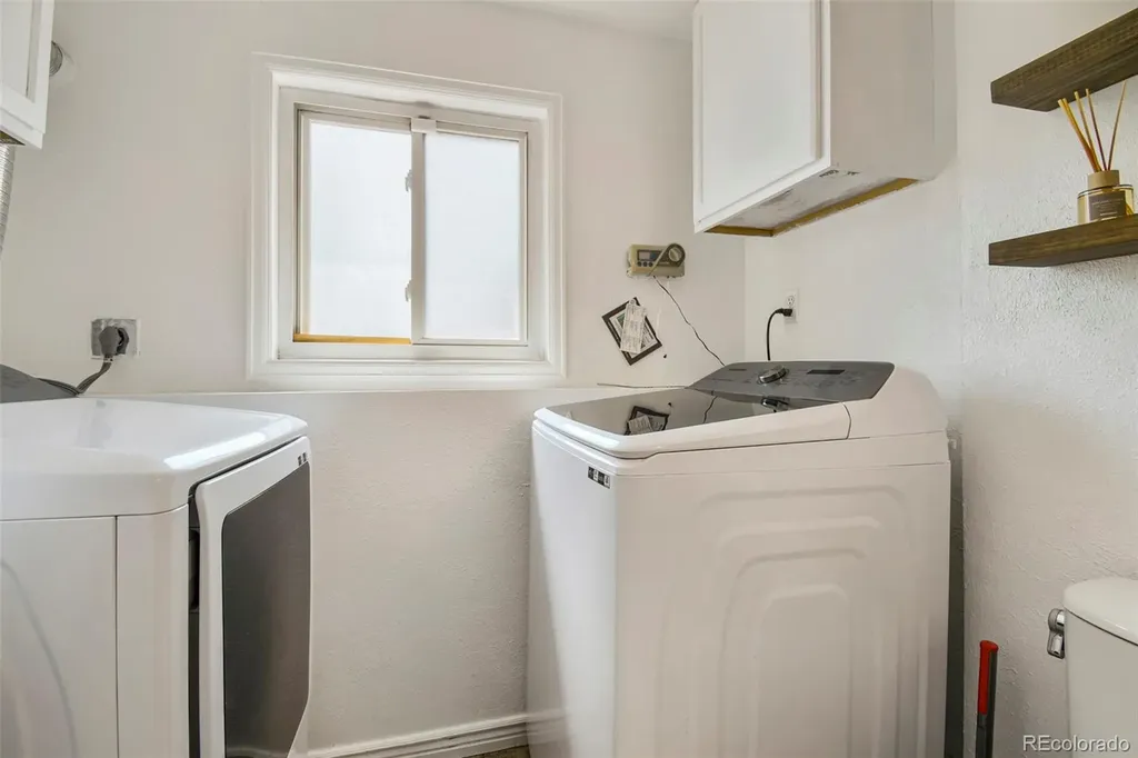 10946 Glencoe Place Denver CO 80233