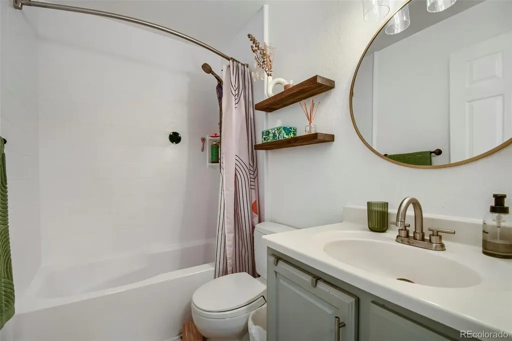 10946 Glencoe Place Denver CO 80233