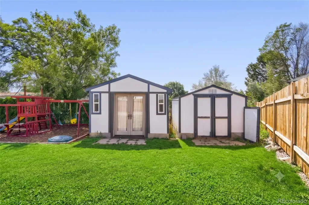 10946 Glencoe Place Denver CO 80233