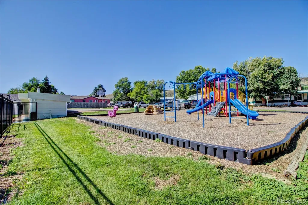 80 Zeta Street Golden CO 80401