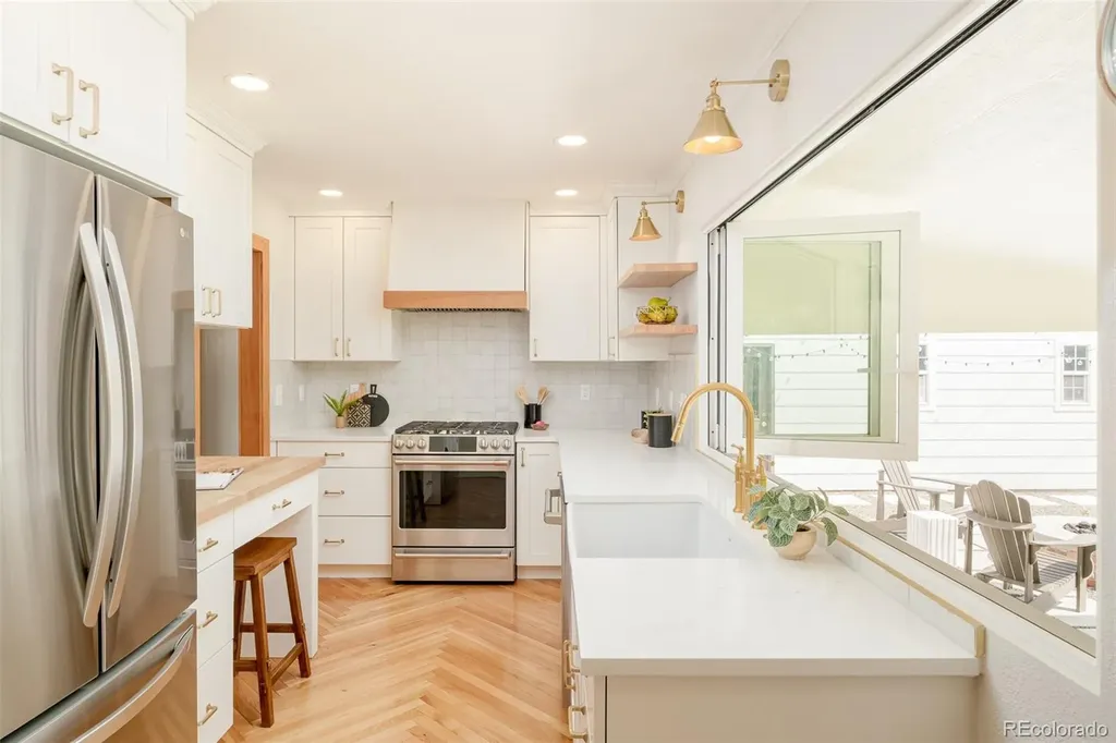 2980 S Holly Place Denver CO 80222