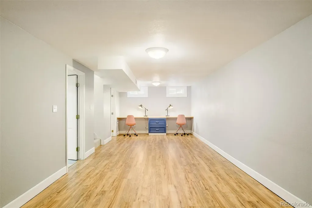 2980 S Holly Place Denver CO 80222