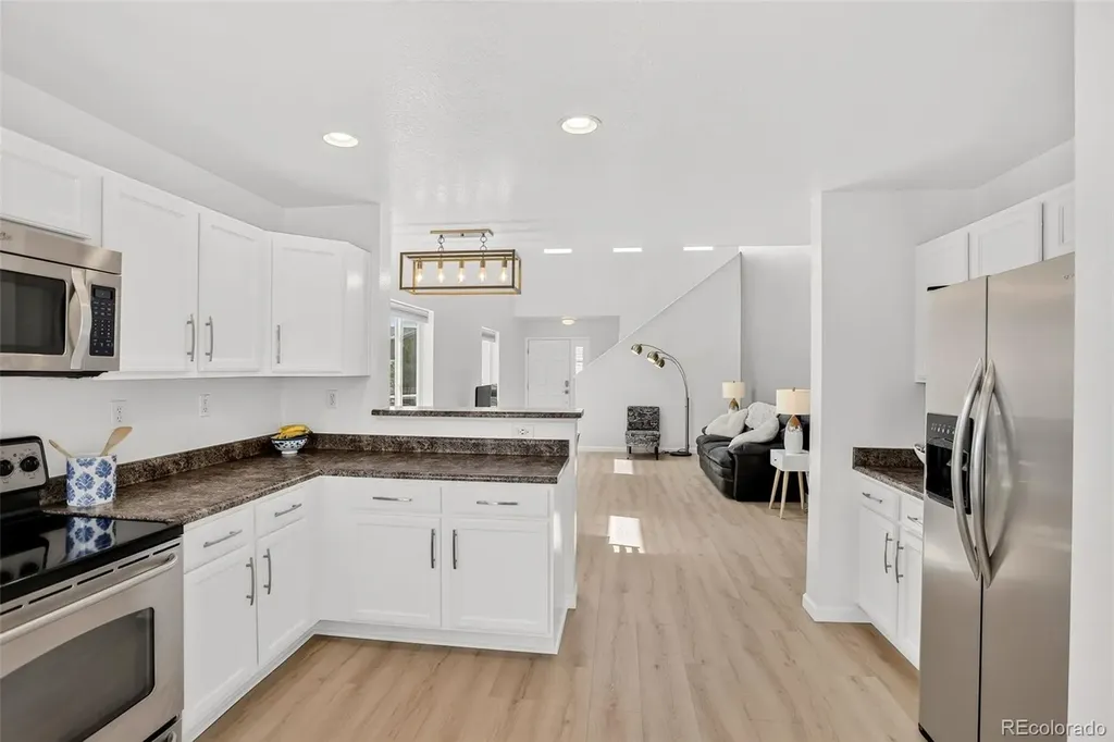 1363 Yellow Granite Way Monument CO 80132