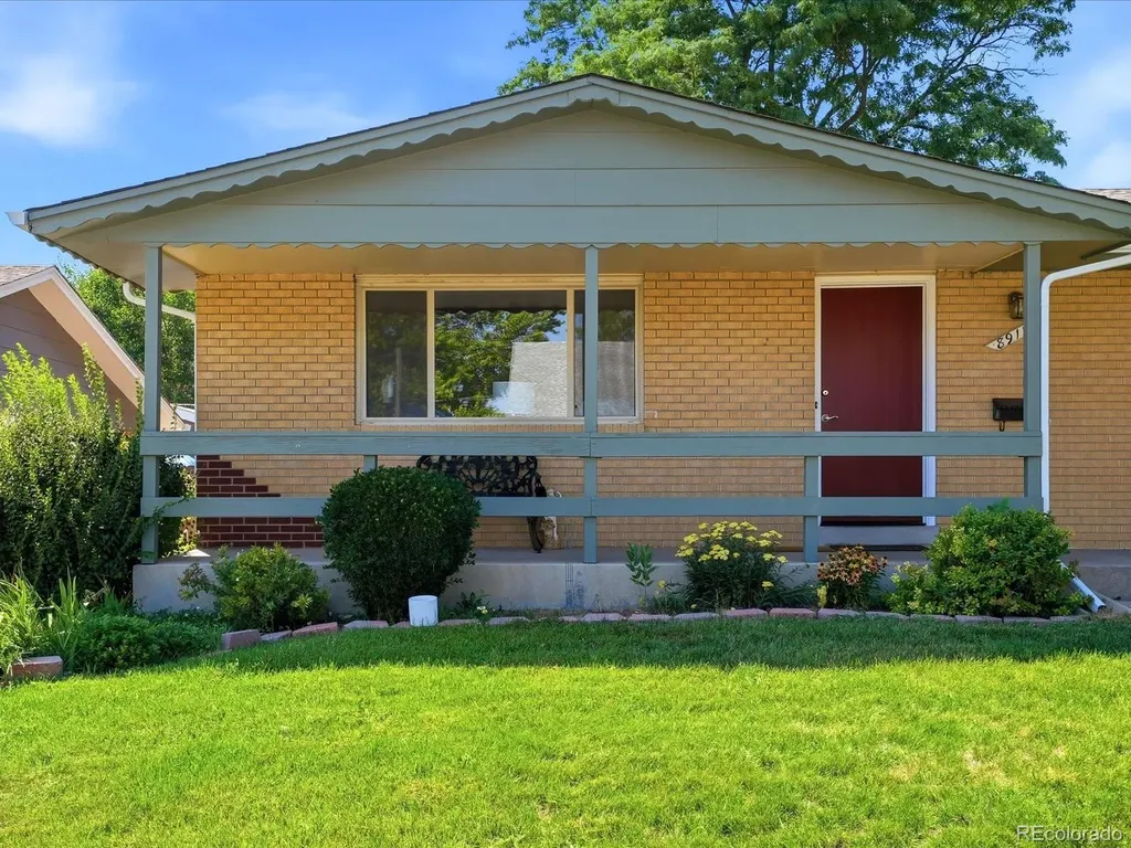 8911 Rutgers Street Westminster CO 80031