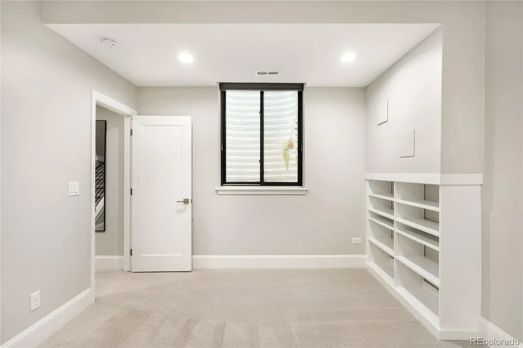 3221 Zuni Street Denver CO 80211