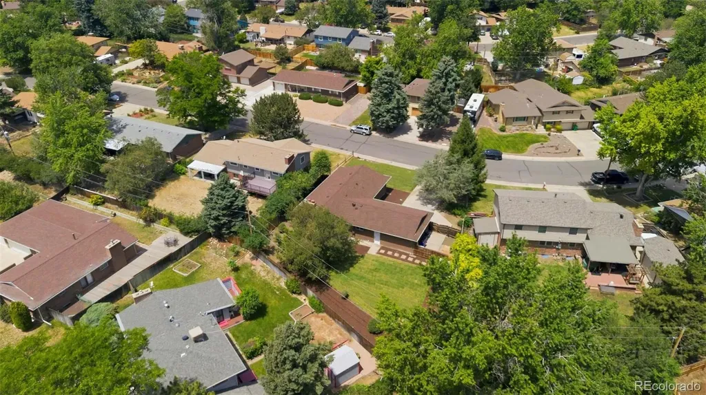 2126 S Yarrow Street Lakewood CO 80227