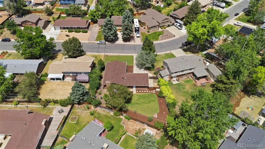 2126 S Yarrow Street Lakewood CO 80227