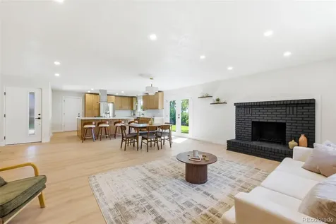 2126 S Yarrow Street Lakewood CO 80227