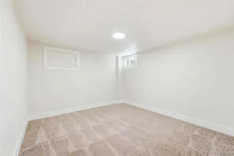 2126 S Yarrow Street Lakewood CO 80227