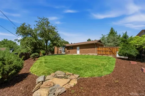 2126 S Yarrow Street Lakewood CO 80227