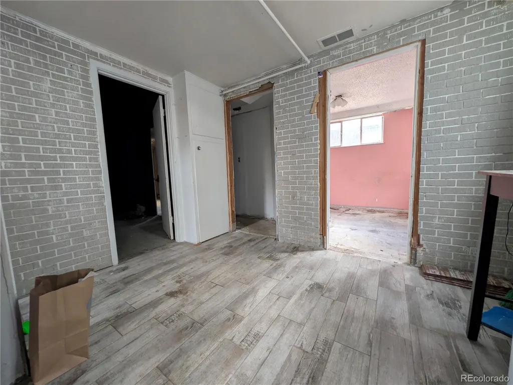 188 S Dale Court Denver CO 80219