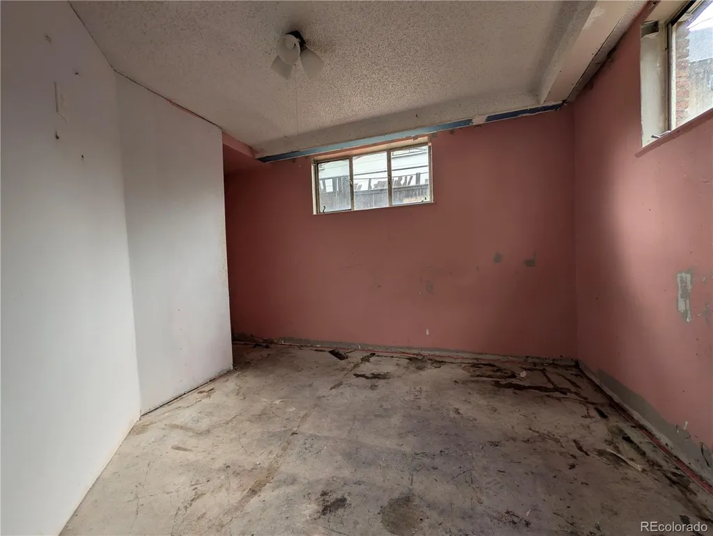 188 S Dale Court Denver CO 80219