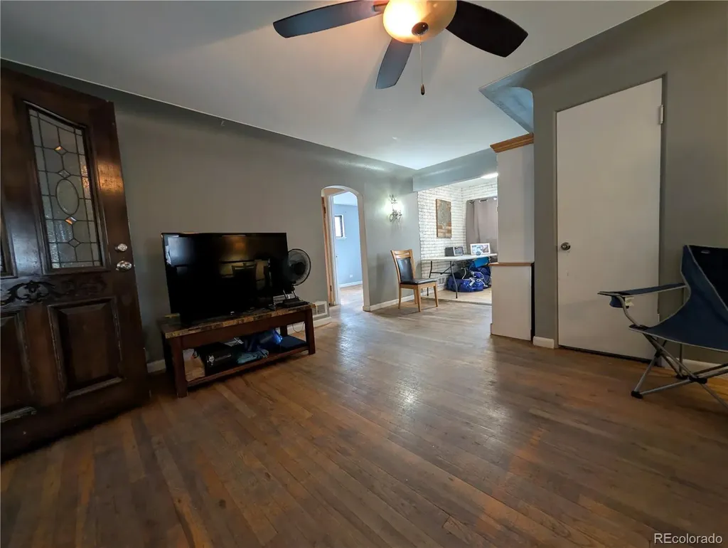 188 S Dale Court Denver CO 80219