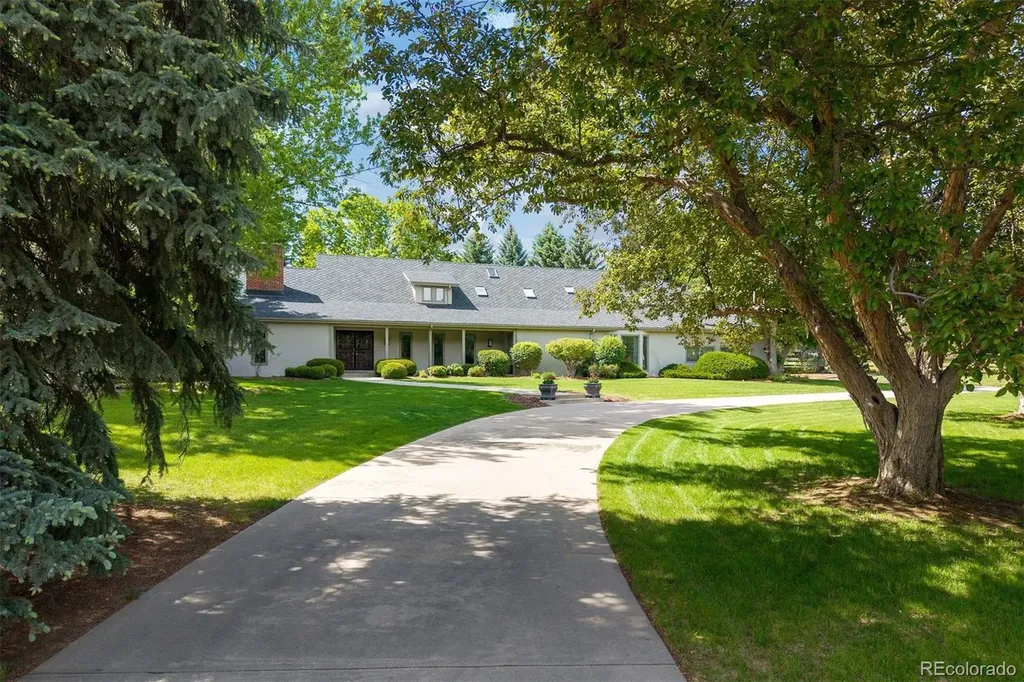 3 Tamarac Lane Englewood CO 80113