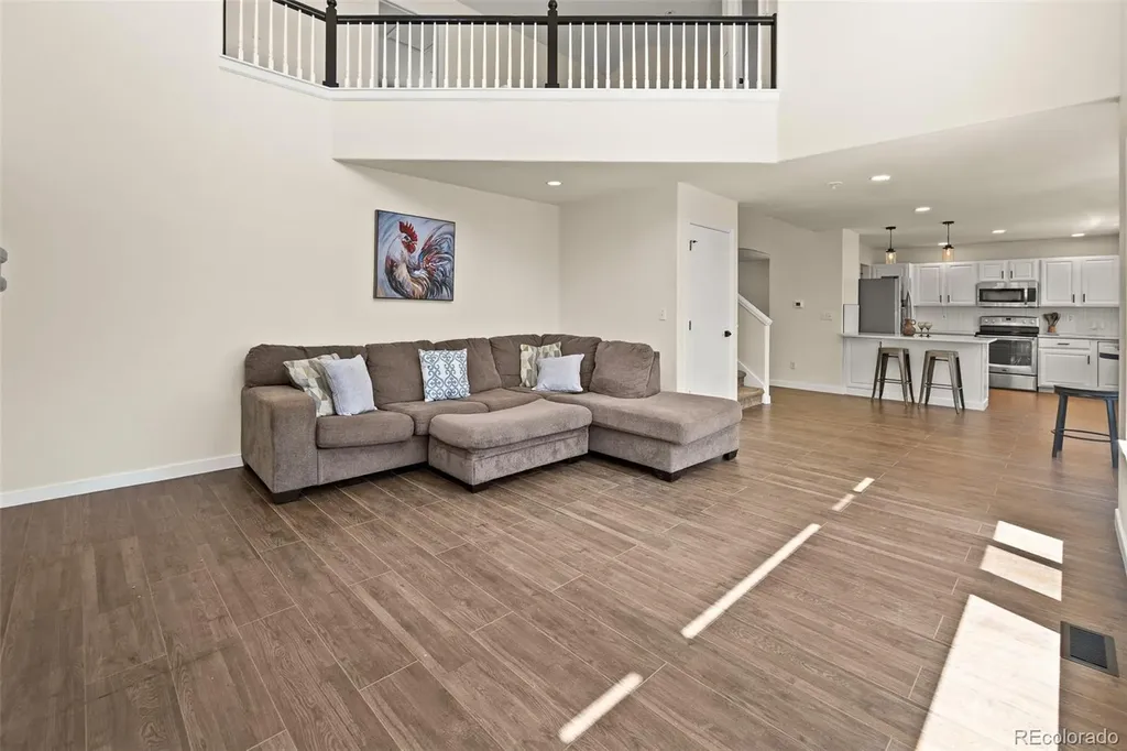 1464 Cherrywood Way Longmont CO 80504