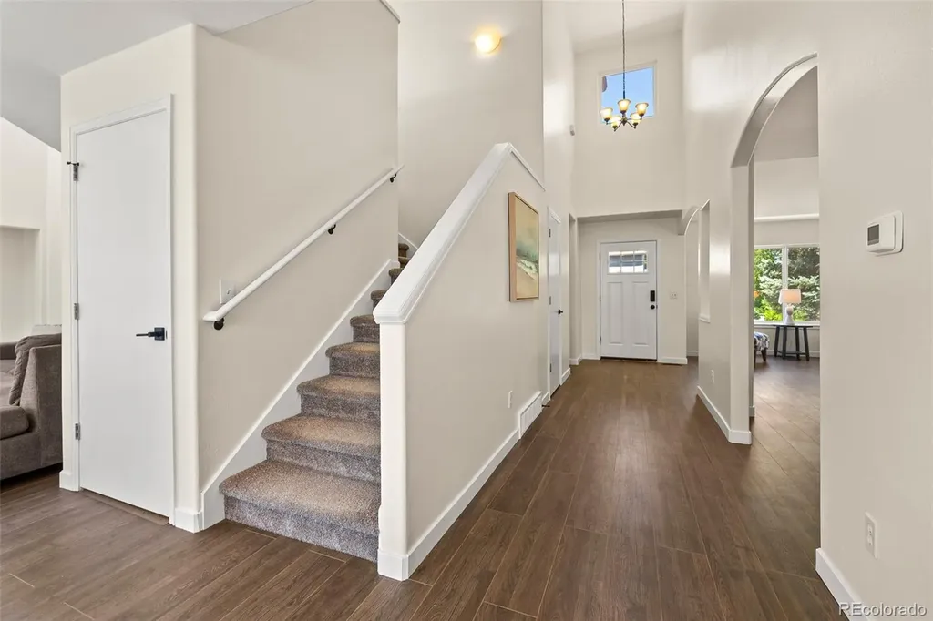 1464 Cherrywood Way Longmont CO 80504