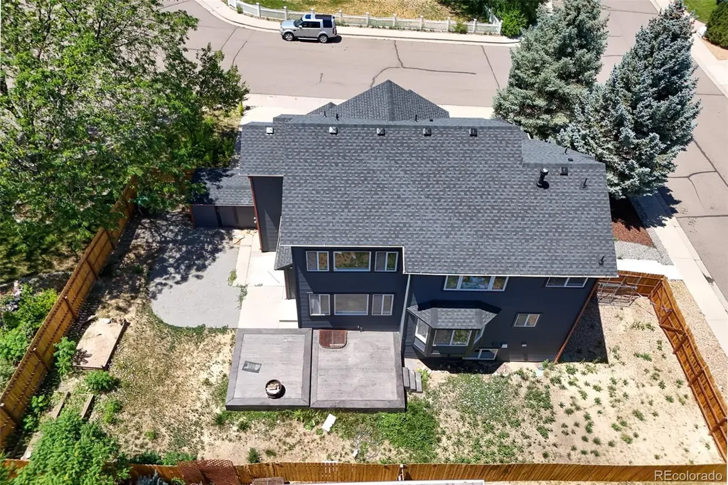 1464 Cherrywood Way Longmont CO 80504