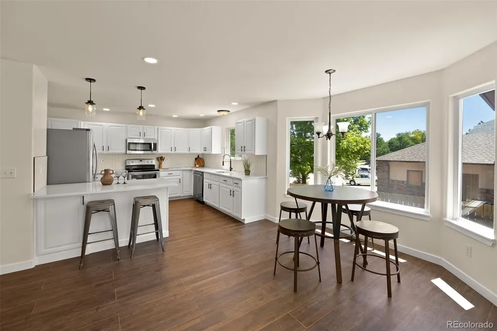 1464 Cherrywood Way Longmont CO 80504