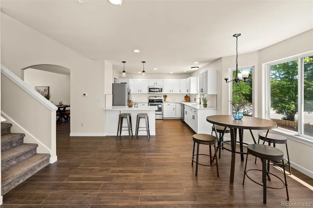 1464 Cherrywood Way Longmont CO 80504
