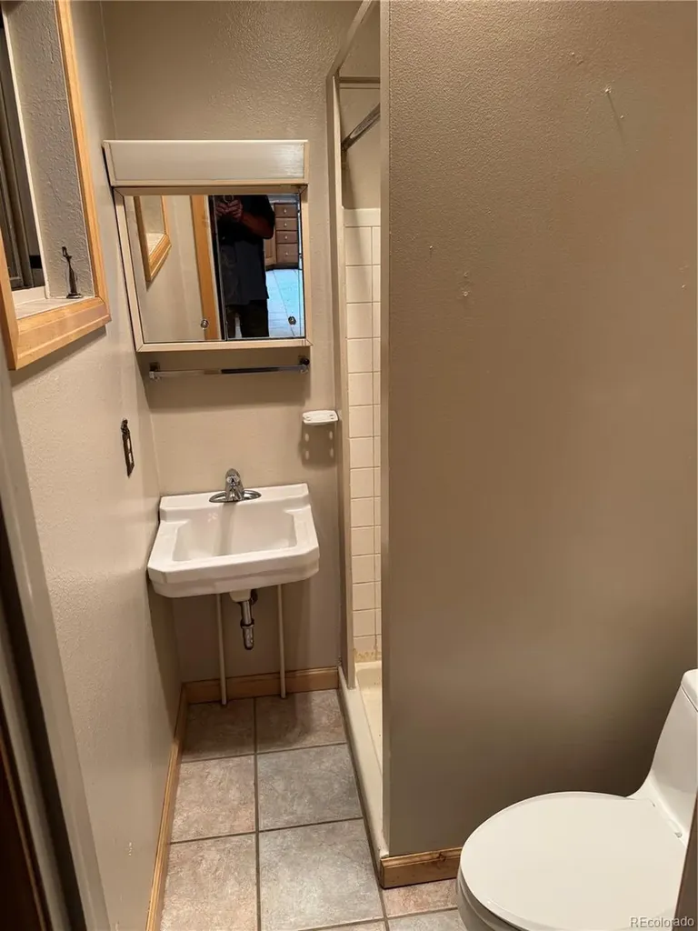 1422 I Street Salida CO 81201