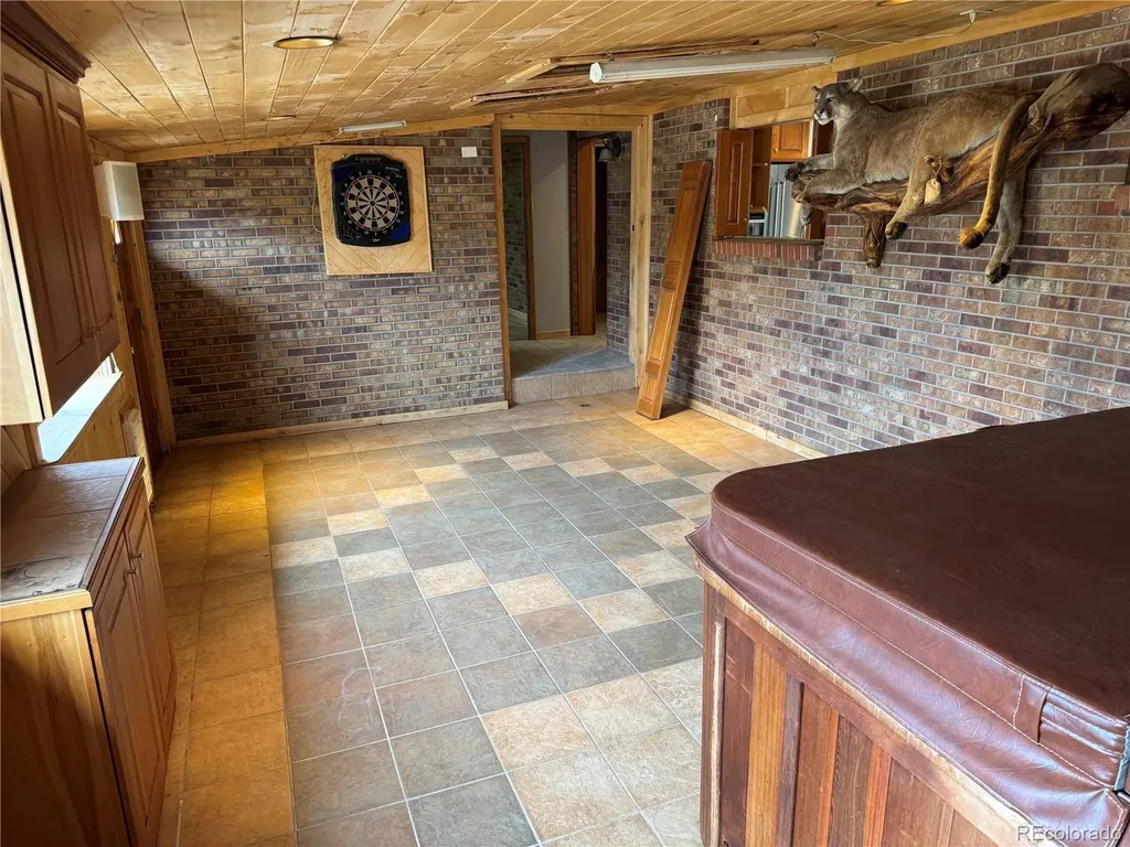 1422 I Street Salida CO 81201
